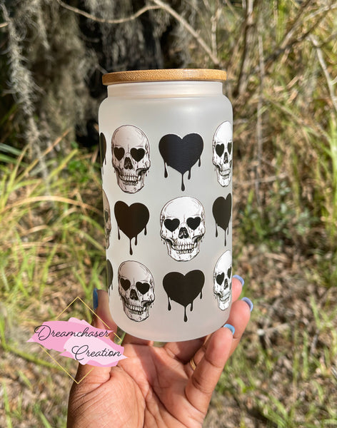 Skull Hearts Glass Can