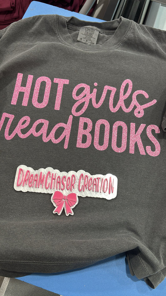 Hot Girls Read Books Crop Shirt