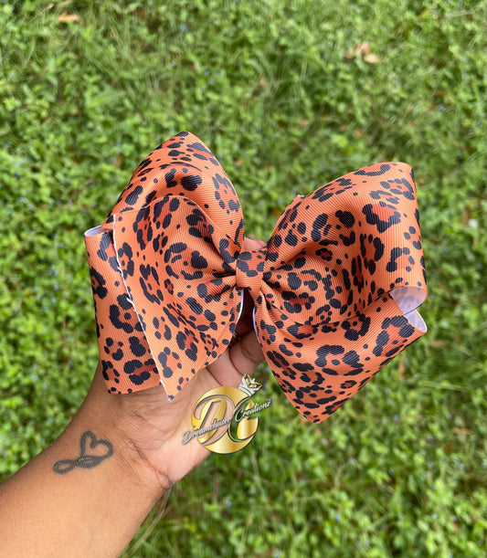 Cheetah Print Hairbow